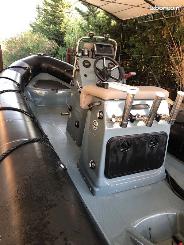 Semirigide Bombard explorer 550 hypalon Nautisme