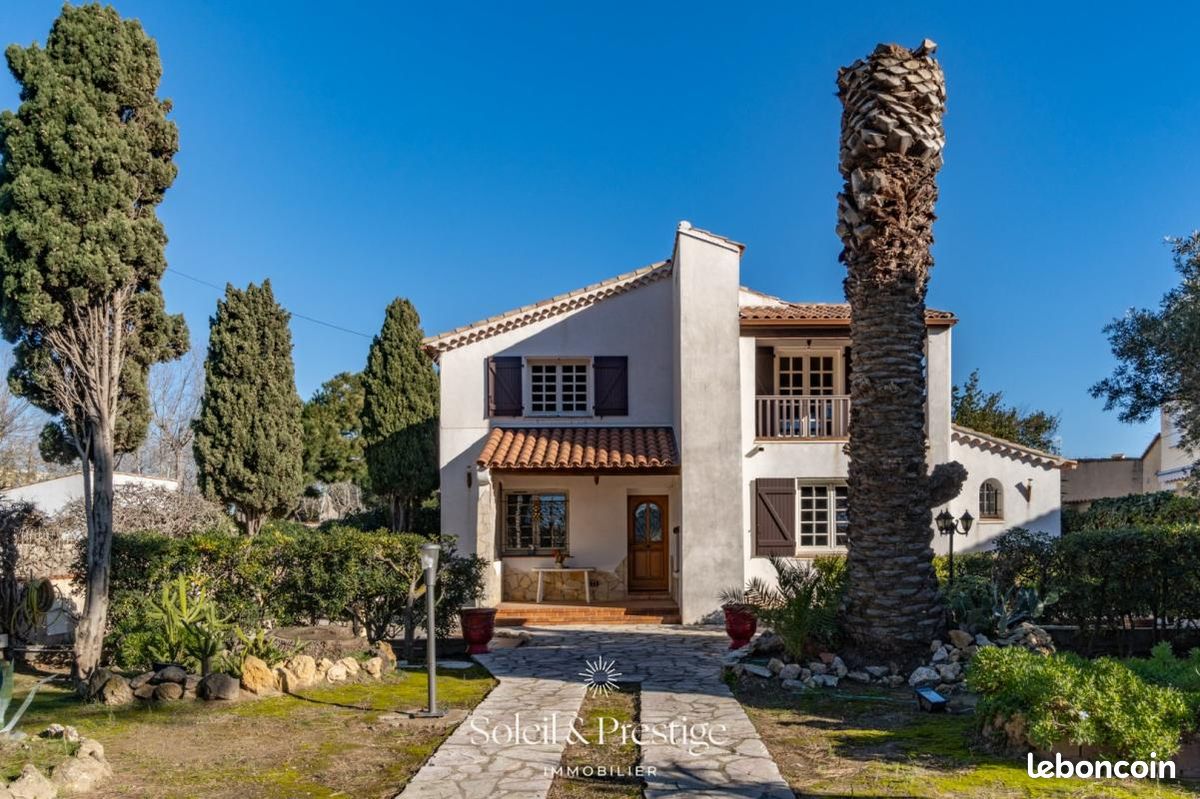 Maison 8 pièces 210 m² · à Valras-Plage · 210 m² · 499 000 €
