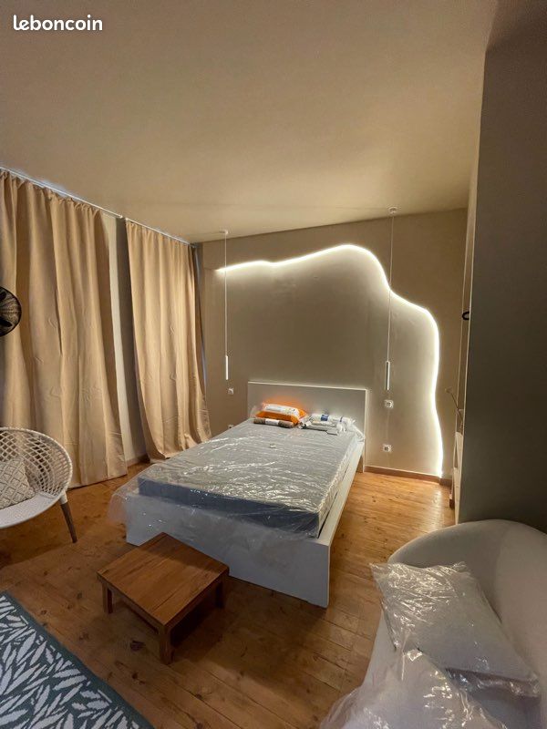Appartement 1 pièce 25 m² · à Saintes · 25 m² · 600 €