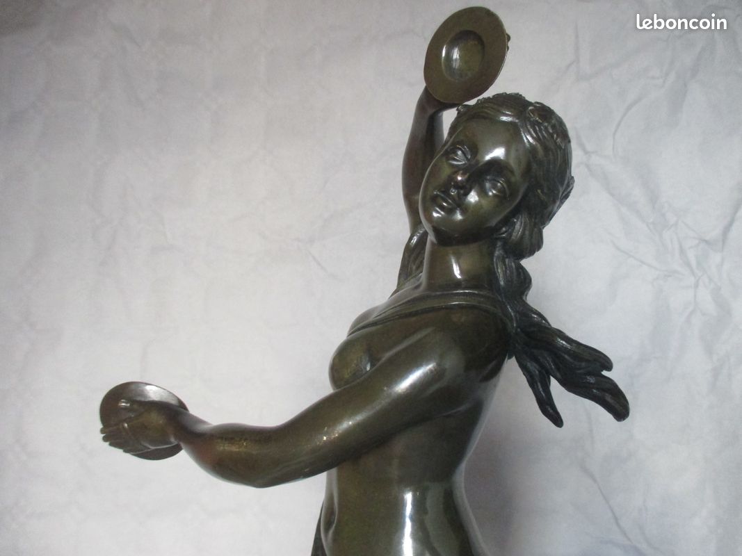 Ancienne sculpture bronze "Danseuse aux cymbales" (image 1)