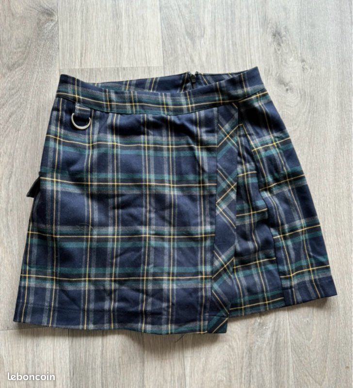 Jupe Short De RandonnÃ©e Femme Jupe Only Tee Shirt Only Intersport