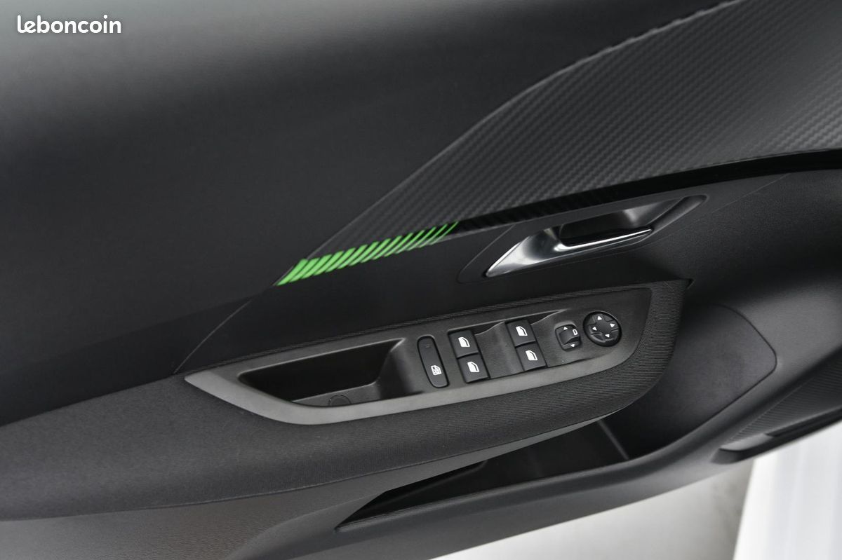 PEUGEOT 208 PureTech 75 S&S BVM5 Active (image 13)