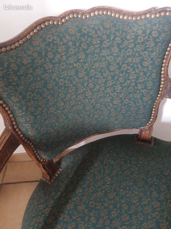 Fauteuil ancien de style Louis XV – tissu vert à motifs (image 3)