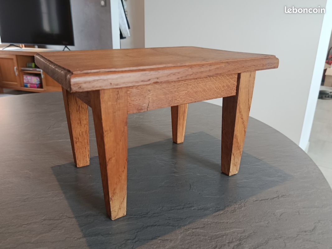 Ancien Superbe Grand Tabouret Marchepied en Bois Massif (image 1)