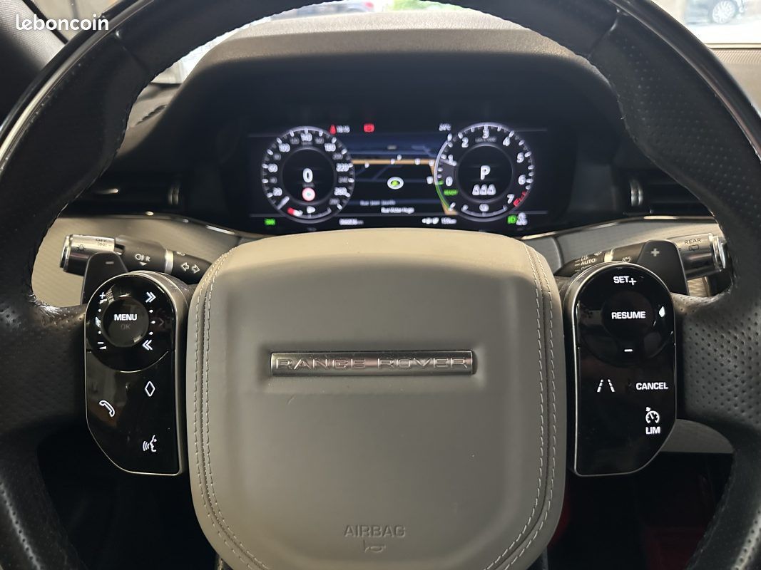 RANGE ROVER EVOQUE P300e 309CV R-DYNAMIC (image 17)