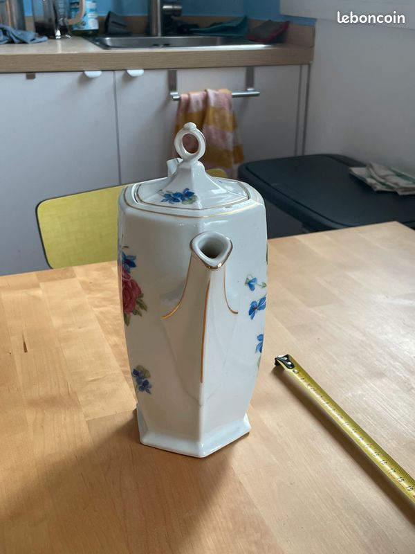 Cafetière en Porcelaine MZ Altrohlau CMR made in czechoslovakia numérotée (image 3)
