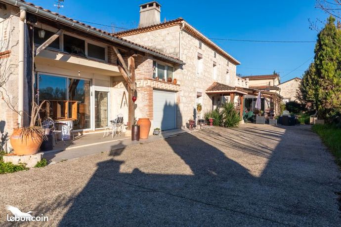Ferme 5 pièces 268 m²