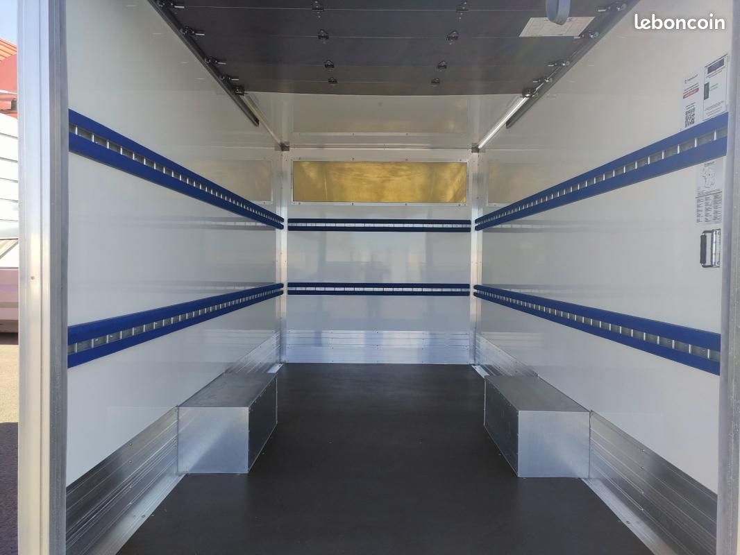 Peugeot Boxer PLANCHER CABINE 20M3 140 CV FOURGON PORTE ARRIERE RELEVANTE 3.5 T (image 6)