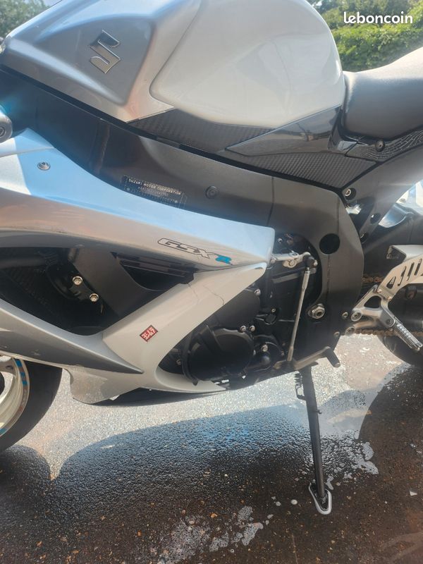 Gsxr 600 (image 3)