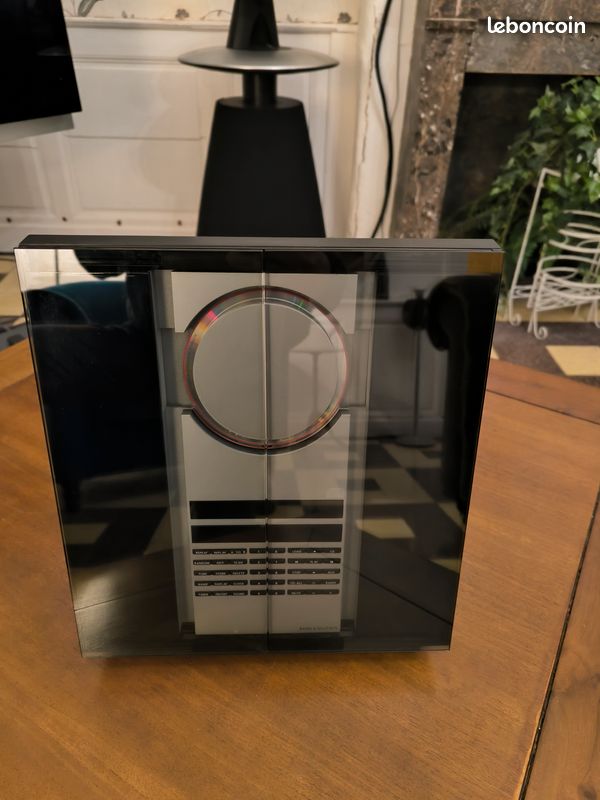 Beosound 3000 MK2 + Beolab 2500 + väggfäste