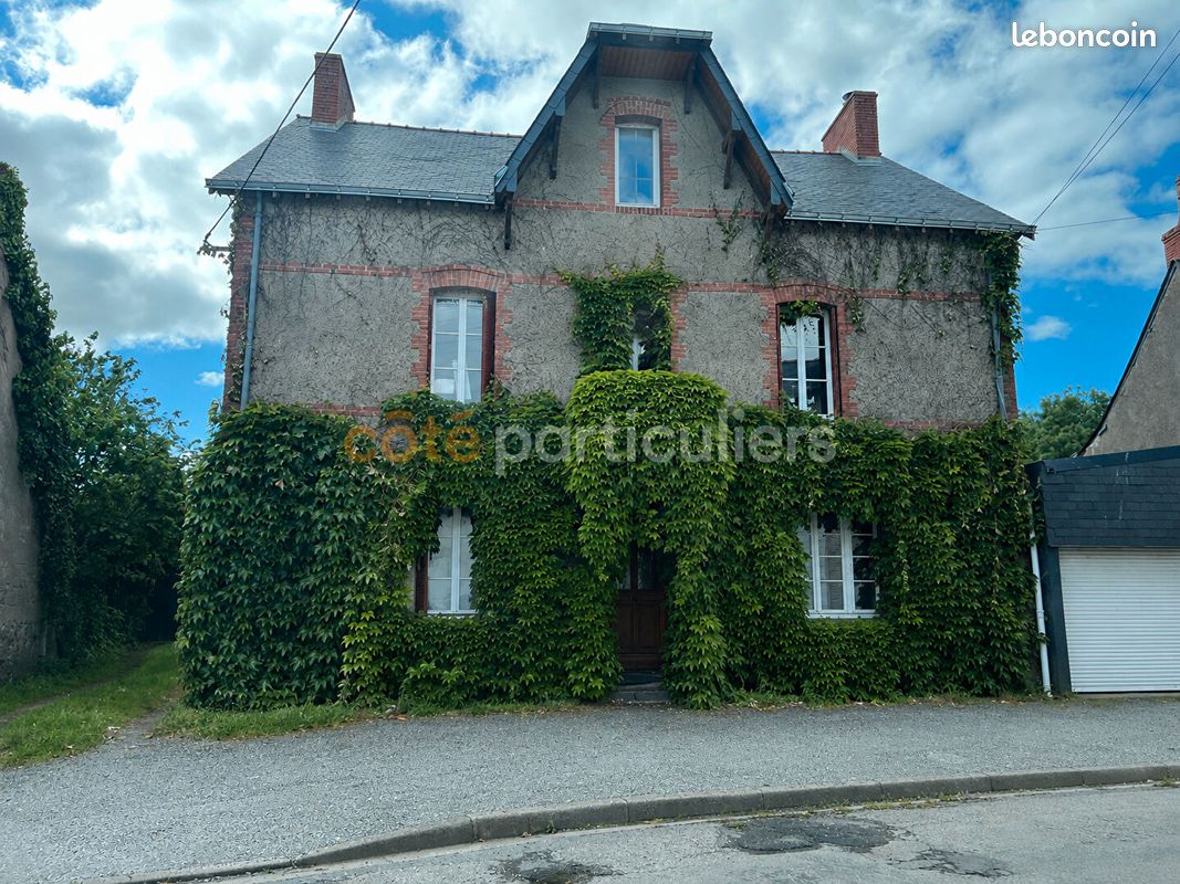 Maison 6 pièces 201 m² · à Joué-sur-Erdre · 201 m² · 419 600 €