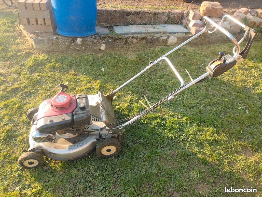 Tondeuse Honda hr 215 Jardin & Plantes
