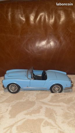 LANCIA AURELIA B24 SPIDER 1955 bleu clair intérieur noir cabriolet o 1/18 BURAGO 1.18e ciel de la miniature - Collection