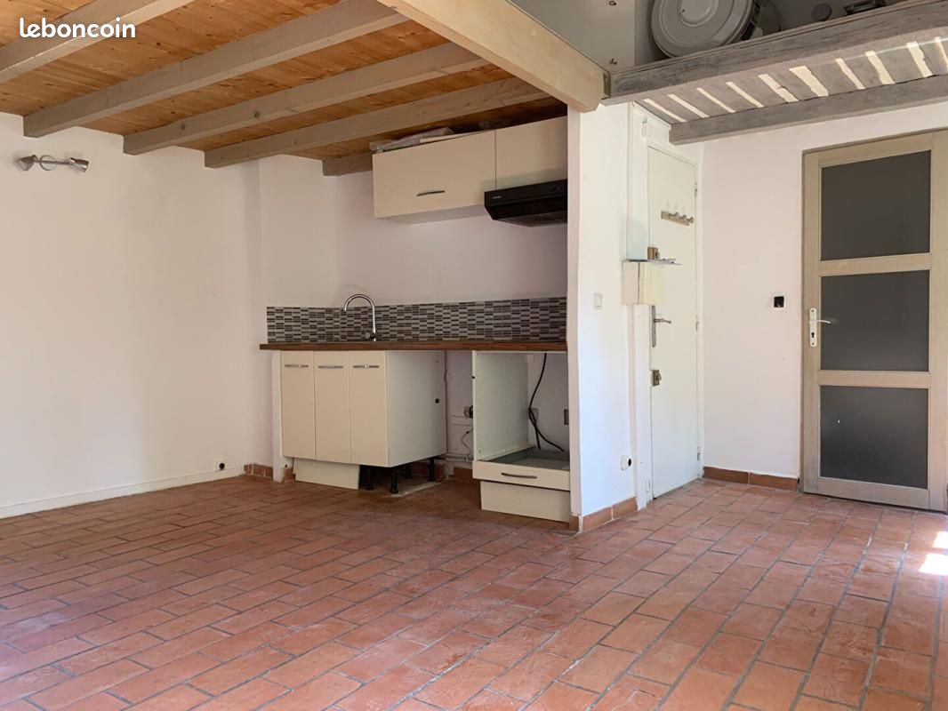 Appartement 1 pièce 34 m² · à Lambesc · 34 m² · 495 €/mois