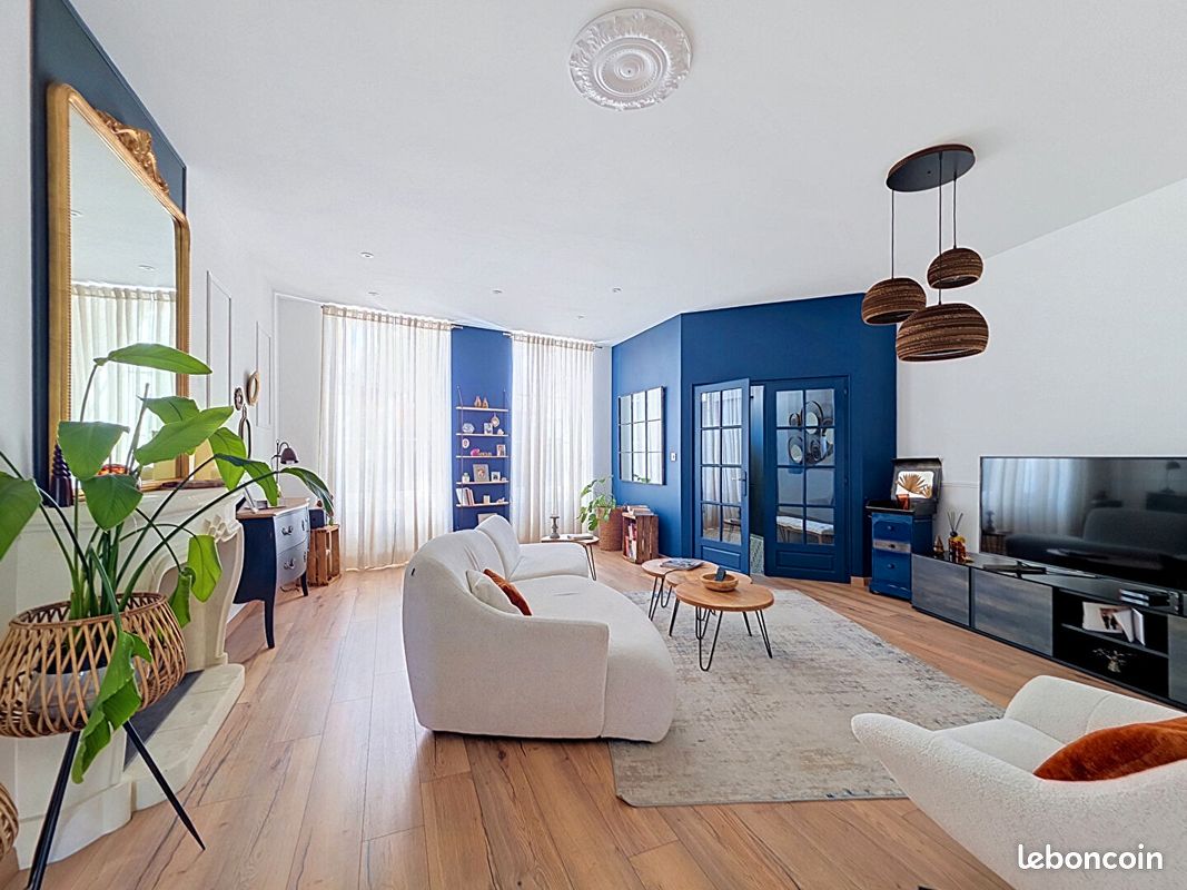 Maison 12 pièces 375 m² · à Luçon · 375 m² · 550 000 €