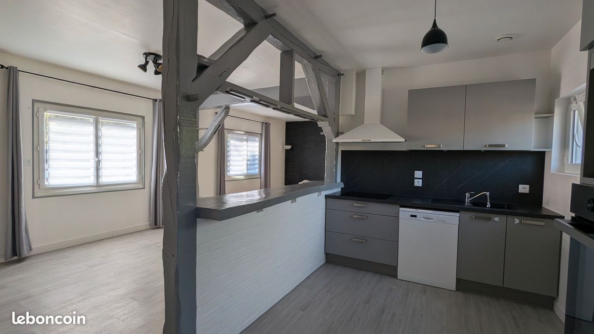 Maison 3 pièces 82 m² · à Le Subdray · 82 m² · 876 €/mois