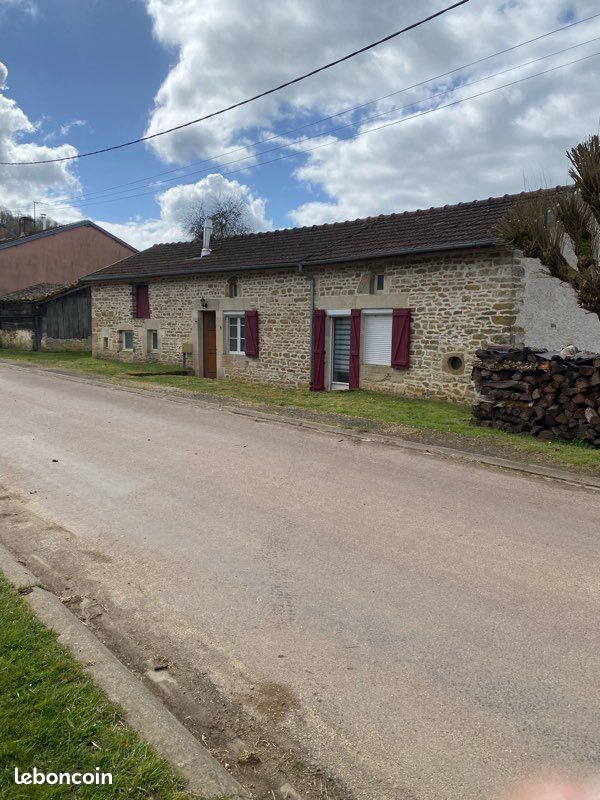 Maison 4 pièces 85 m² · à Breuvannes-en-Bassigny · 85 m² · 60 000 €