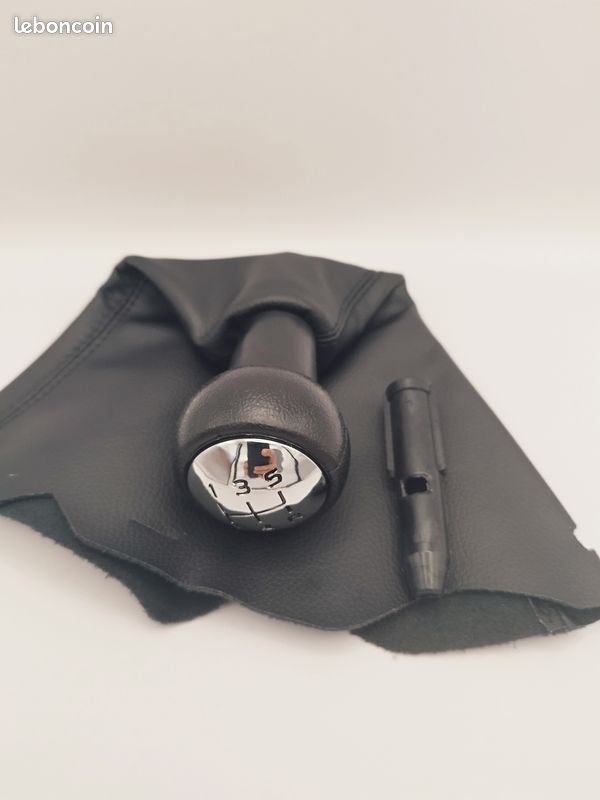 Pommeau De Levier De Vitesses Noir Chromé Avec Strass – Compatible Peugeot 406 Coupé V6
