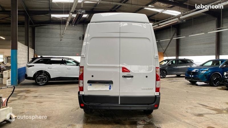 Renault Master Véhicule utilitaire ou Société F3500 L3H3 2.3 Blue dCi 135ch Confort Euro6E (image 6)