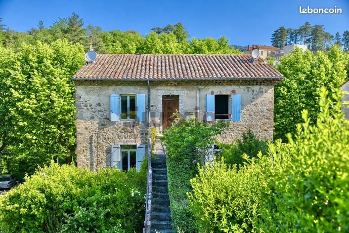 Maison 3 pièces 102 m²