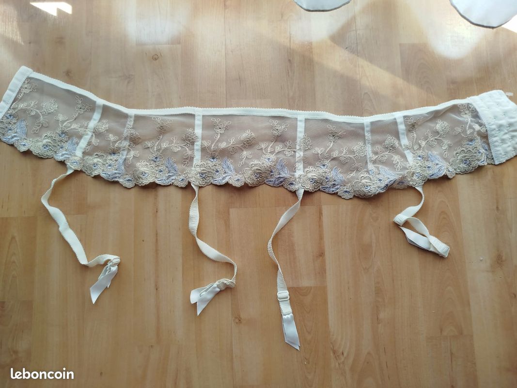 Porte-jarretelles La Perla En Soie Mélangée Lavande - Taille FR40/EU38 - Neuf Avec étiquettes