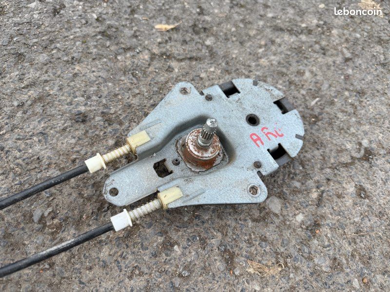 REF 172-650 640.B1 REF 172-650 640.L1 INVERTER VECTRON D REF 172-650 640.B1 REF 172-650 640.L1 INVERTER VECTRON D