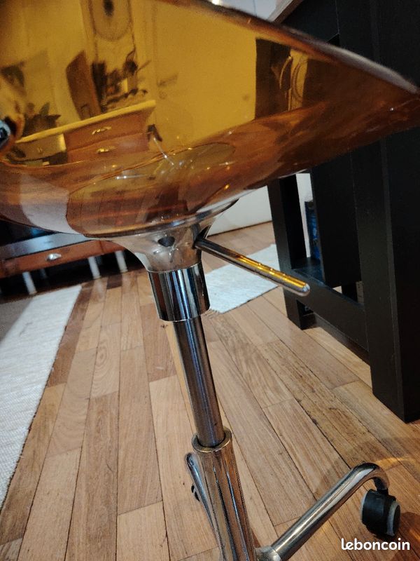 4Tabourets roulants (image 4)