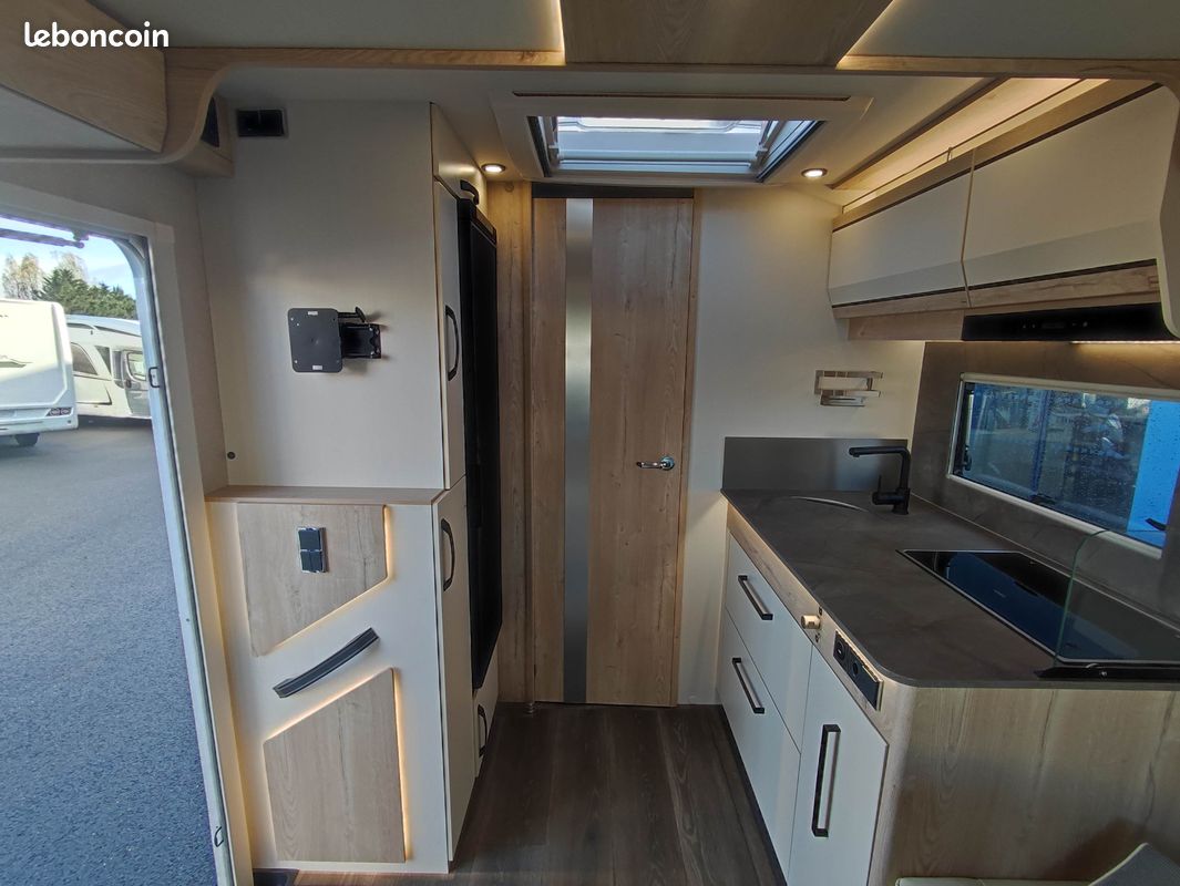 đïž Camping-car ProfilĂ© FLORIUM MAYFLOWER 67LO Maxi Salon đïžđ (image 6)