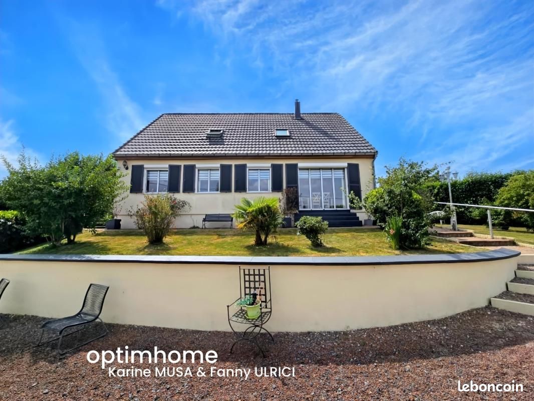 Maison 8 pièces 142 m² · à Mondrepuis · 142 m² · 167 000 €