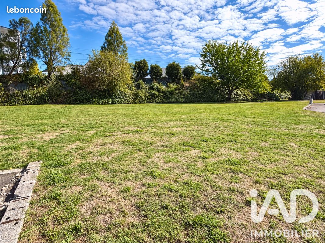 Terrain 599 m² · à Billère · 599 m² · 102 000 €