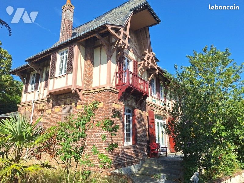 Maison 10 pièces 210 m² · à Quiberville-sur-Mer · 210 m² · 400 000 €