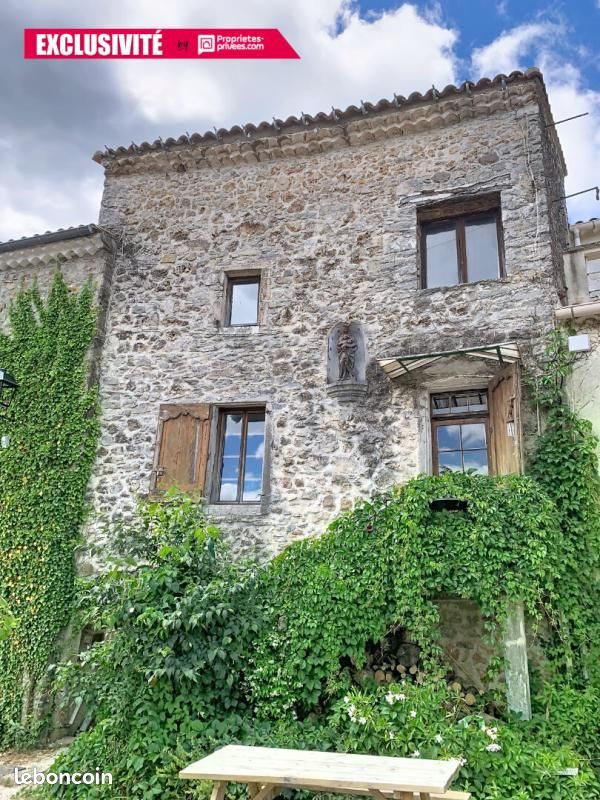 Maison 6 pièces 125 m² · à Causse-de-la-Selle · 125 m² · 250 000 €