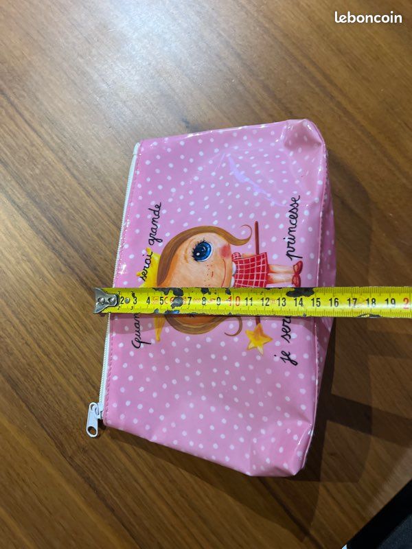 Trousse et cadeau isabelle Kessedjian « quand je serai grande, je serai princesse » (image 6)