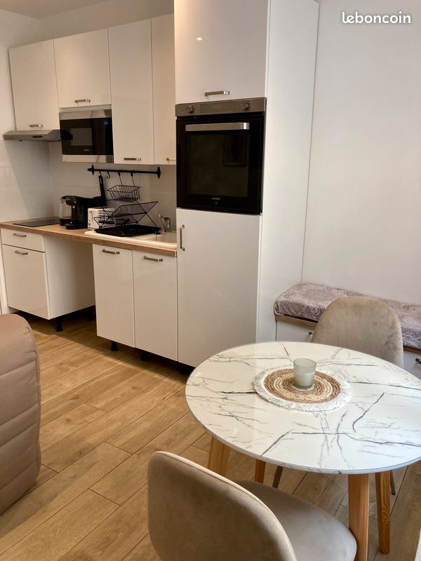 Appartement 1 pièce 24 m² · à Saint-Raphaël · 24 m² · 700 €/mois