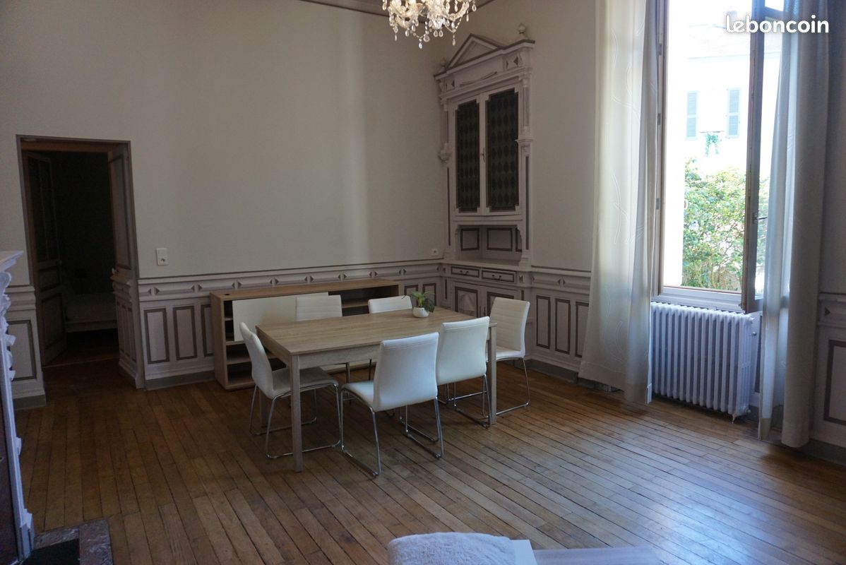 Appartement 3 pièces 70 m² · à Limoges · 70 m² · 950 €