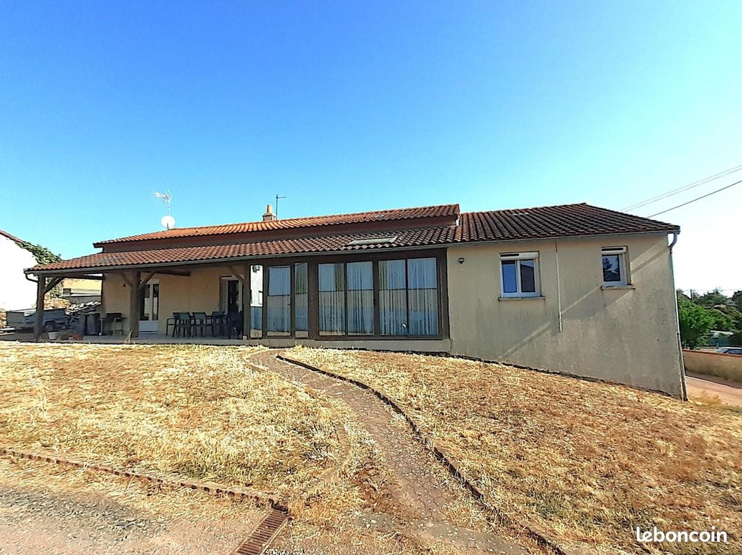 Maison 6 pièces 178 m² · à Thouars · 178 m² · 168 500 €