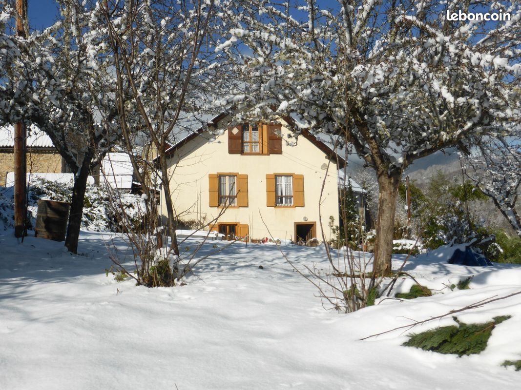 Maison 5 pièces 150 m² · à Biert · 150 m² · 280 000 €