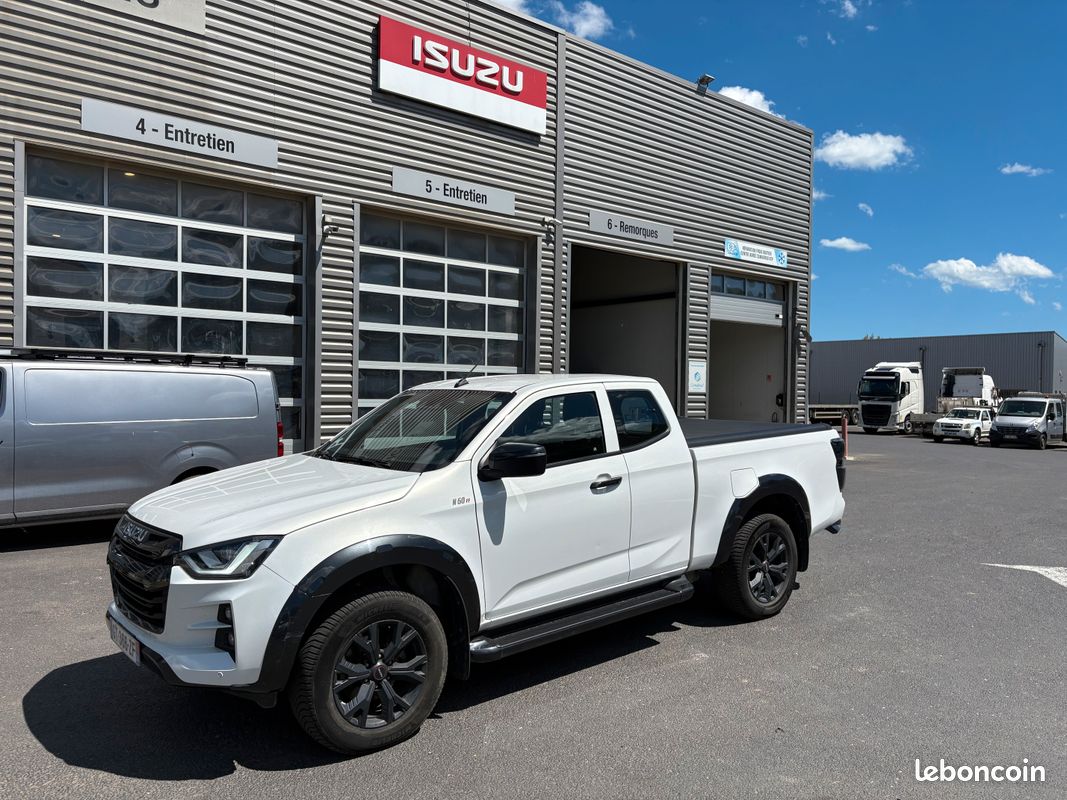 Isuzu D-max N60 FF 2024 SPACE A/T 4x4 OCCASION (image 3)