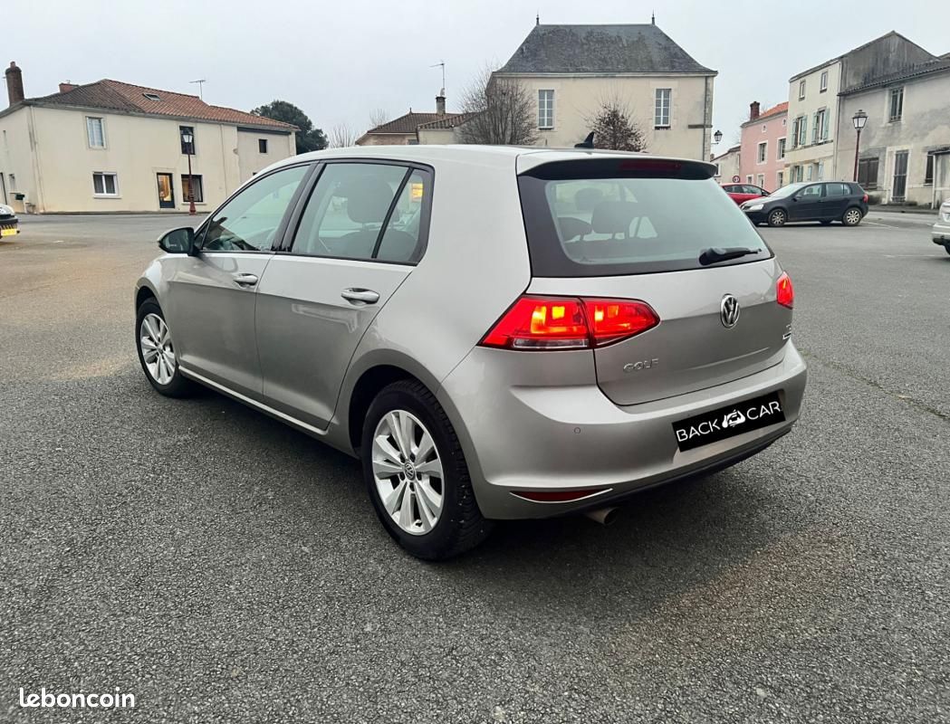 Volkswagen Golf 1.6 TDI 110 BlueMotion Technology FAP Confortline Business (image 6)