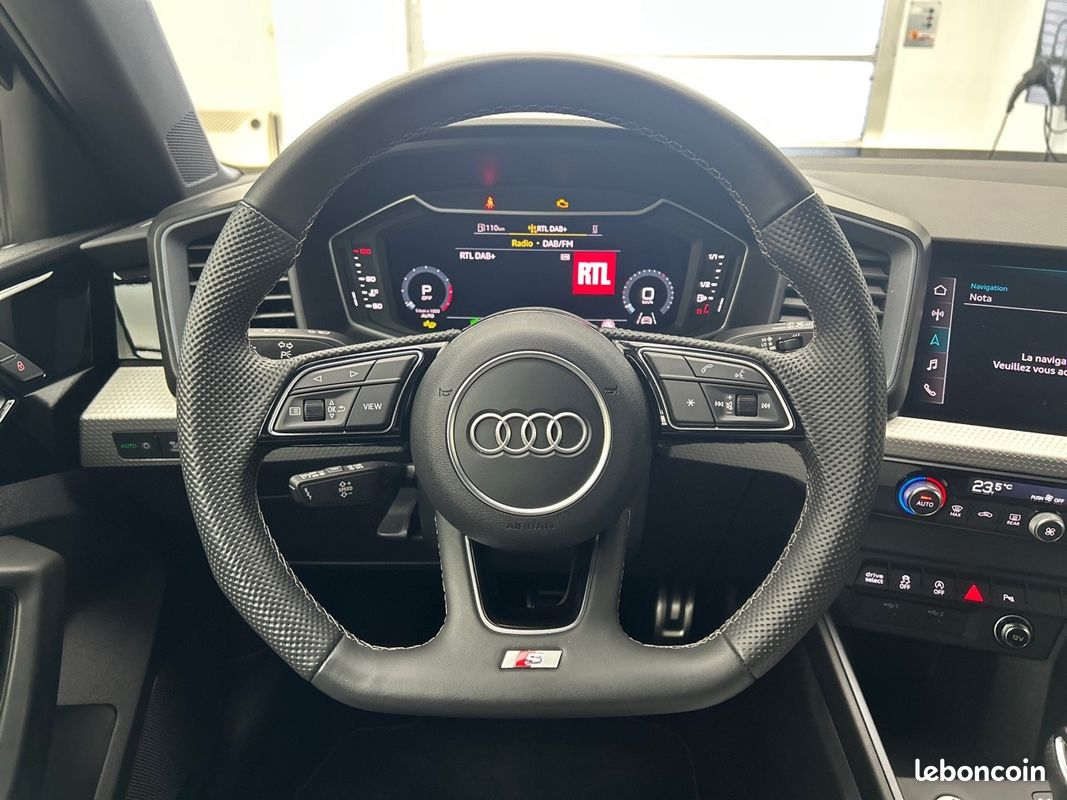 AUDI A1 Sportback 30 TFSI 116 ch S tronic 7 S Line Plus (image 11)