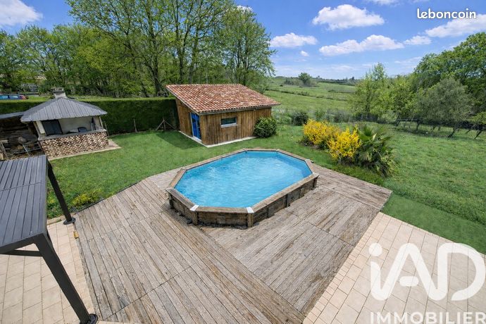 Propriété 9 pièces 199 m²