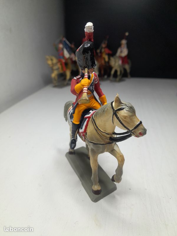 STARLUX / 1ER EMPIRE : GENDARME D'ELITE A CHEVAL : TROMPETTE