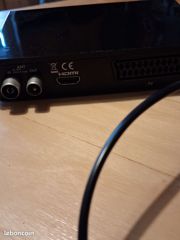 Récepteur/enregistreur TNT HD (image 3)