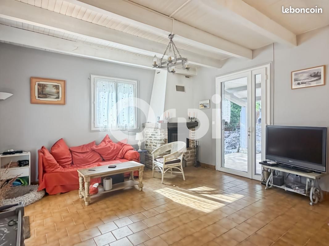 Maison 4 pièces 83 m² · à Ruoms · 83 m² · 239 000 €