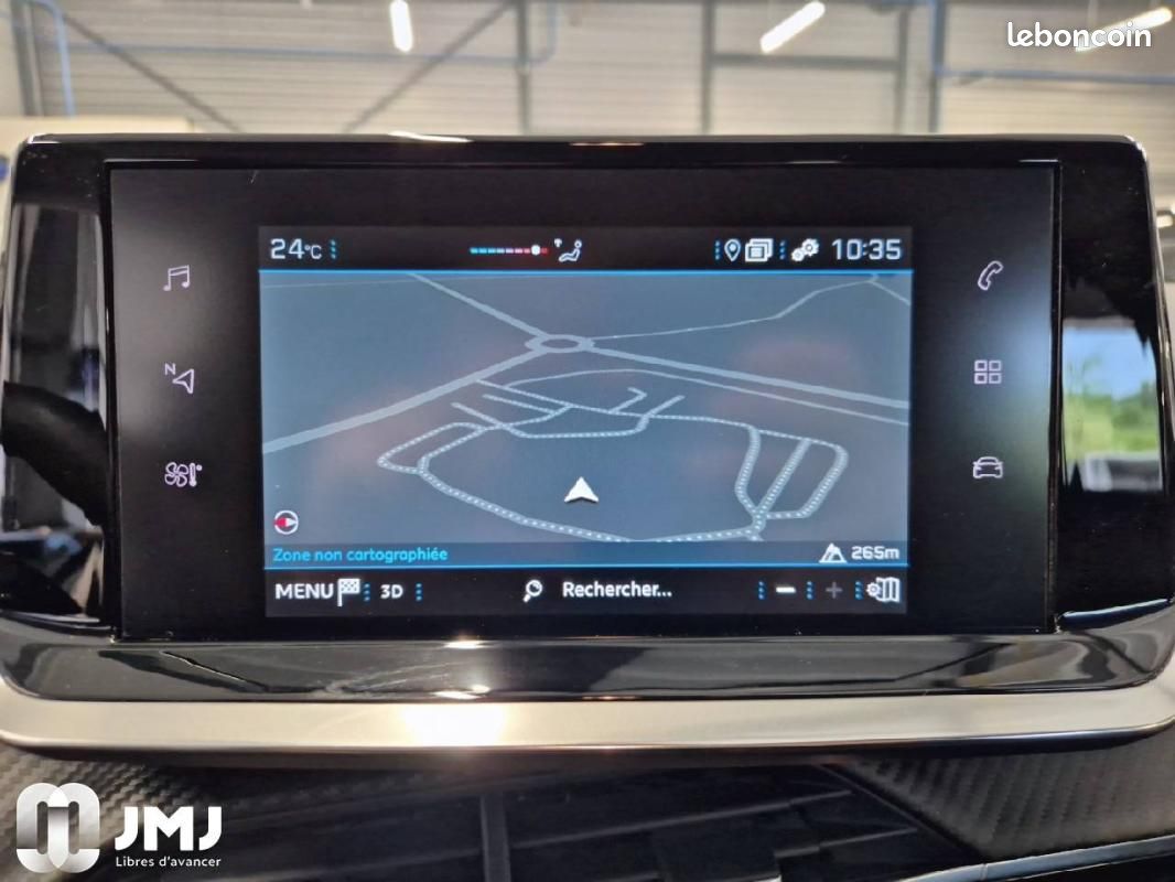 Peugeot 208 PureTech 100 S&S BVM6 Style (image 12)