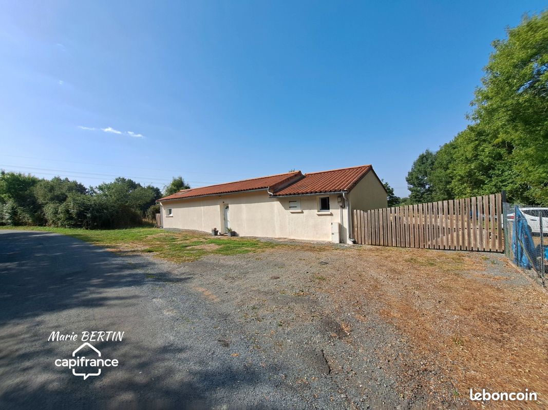 Maison 7 pièces 161 m² · à Beaussais-Vitré · 161 m² · 200 000 €