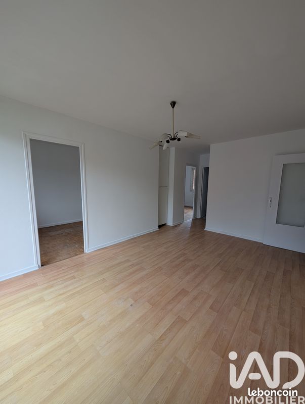 Appartement 3 pièces 54 m² · à Saint-Égrève · 54 m² · 115 000 €