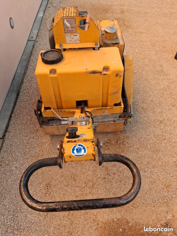 Rouleau compacteur 420 kg (image 3)
