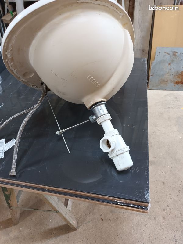Lavabo (image 2)