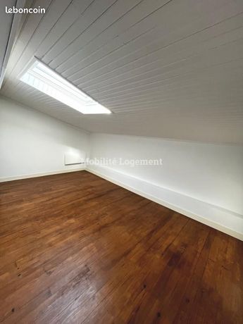 https://img.leboncoin.fr/api/v1/lbcpb1/images/cd/24/f1/cd24f1a8ae2ffd380a05c63c6597427b1d1a5b5e.jpg?rule=ad-image